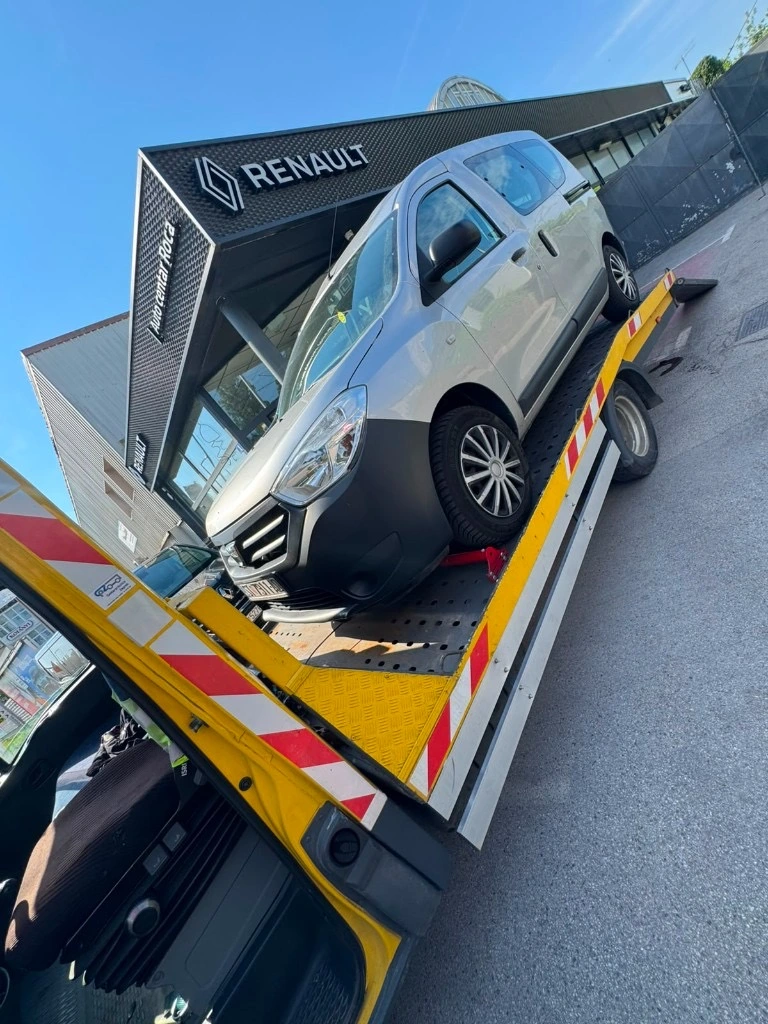 Dostava Renault vozila u salon